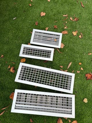 Rejillas regulables de ventilación