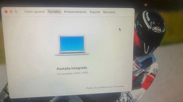 MacBook Air 13 2017 Intel Core i5 8GB RAM
