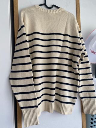 Jersey de rayas beige y negro