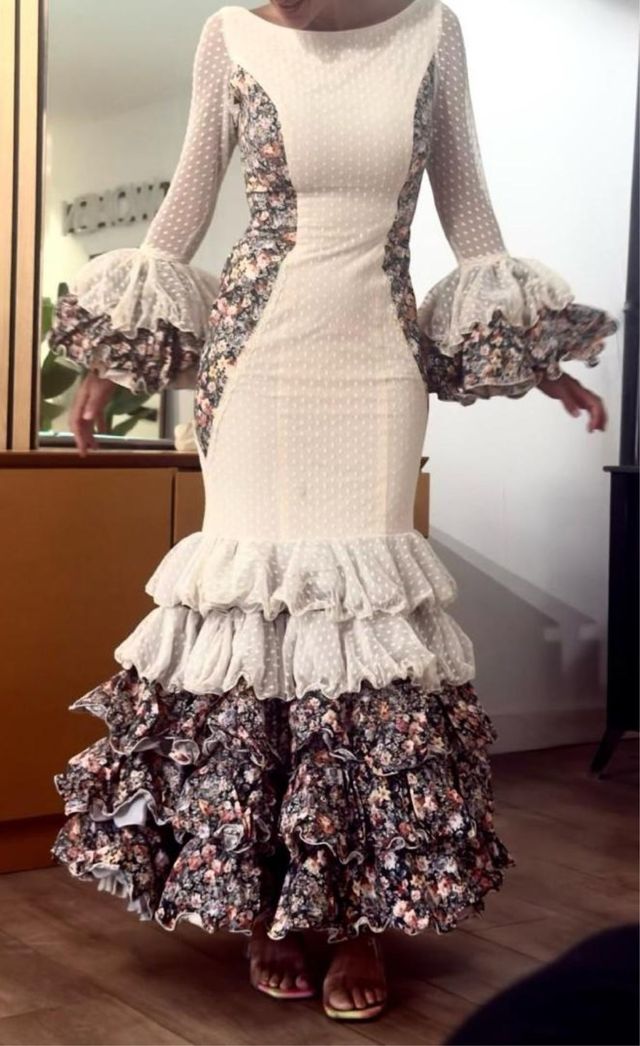 Traje Sevillana Beige/Multicolor Talla Única