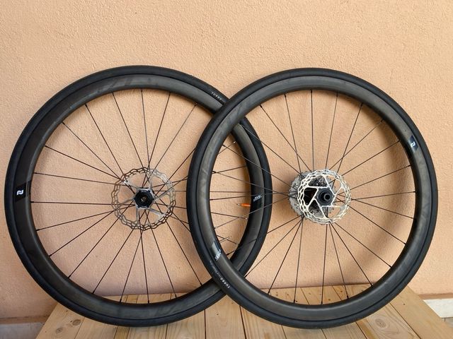 Llantas Carbono Nesta Ventus 3.5+  DT Swiss 240