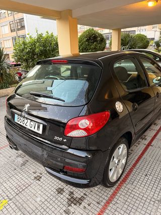 Peugeot 206 + 2010