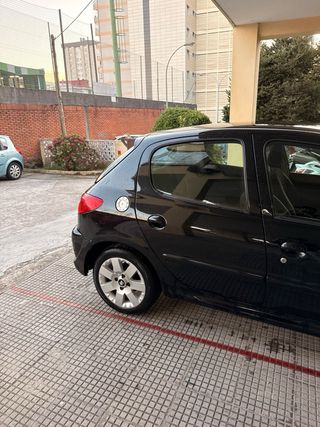 Peugeot 206 + 2010