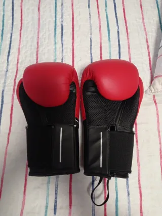 Guantes Boxeo Niño 8oz Rojos Outshock