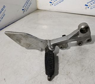 Estribera con soporte lado derecho KTM 390 Duke