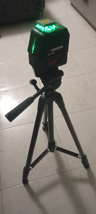 Nivel Láser Parkside con Trípode