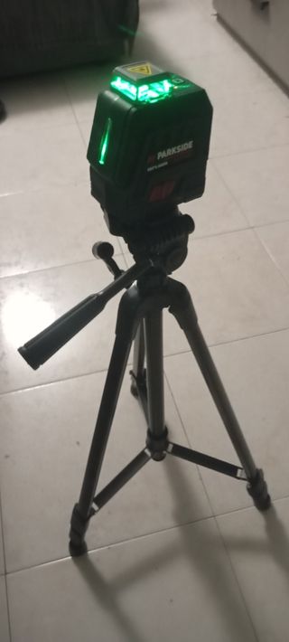 Nivel Láser Parkside con Trípode