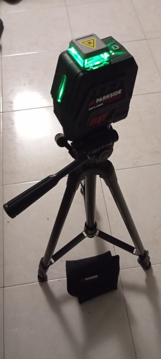 Nivel Láser Parkside con Trípode
