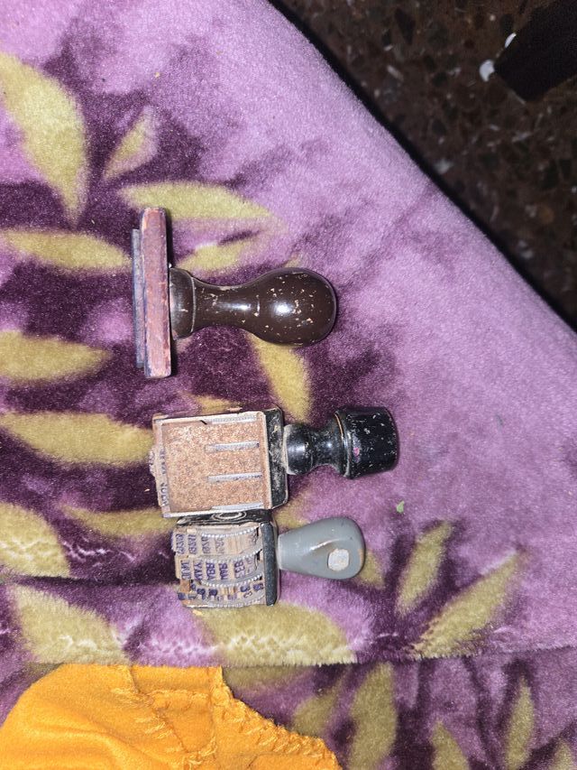 Lote de 4 sellos antiguos oferta!!