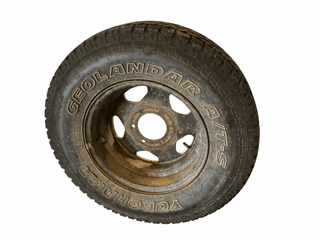 LLanta Neumatico 215/80R15102S 4x4
