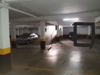 Alquiler plaza garaje pequeña C/Guatemala