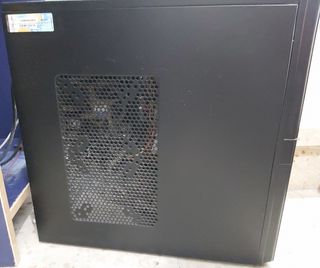 Torre PC Cooler Master Negra