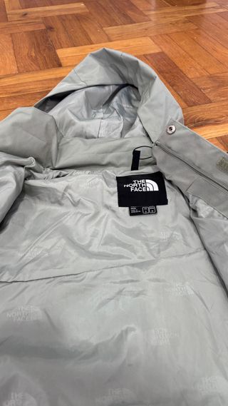 Chubasquero The North Face Talla S