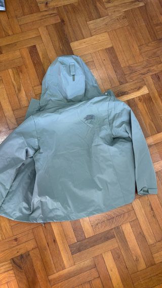 Chubasquero The North Face Talla S