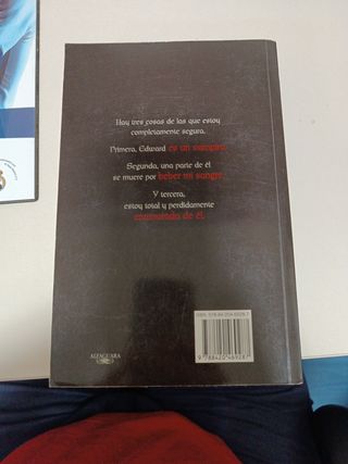 Crepúsculo (Saga Crepúsculo 1) (Spanish Edition)