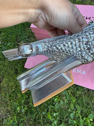 Nuevos Zapatos Alma en Pena Piel Talla 40 Plata