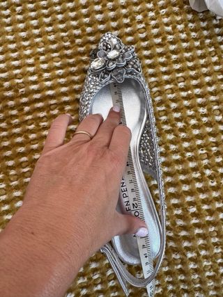 Nuevos Zapatos Alma en Pena Piel Talla 40 Plata