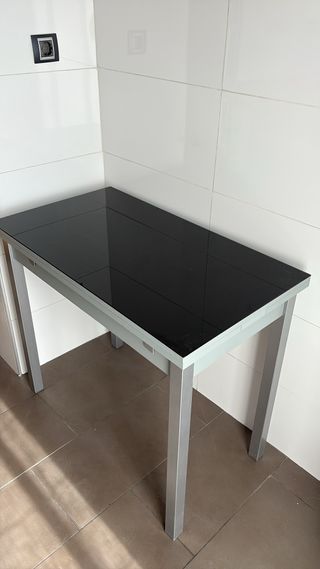 Mesa de comedor cristal negro y gris