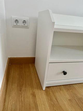 Mueble TV Ikea HAUGA Blanco IMPECABLE