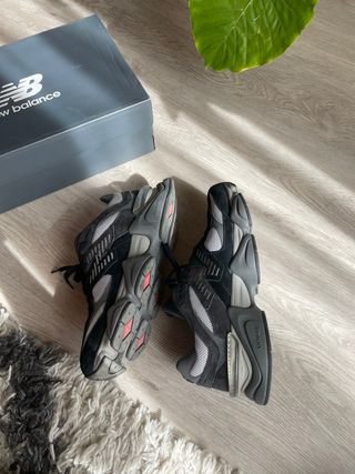 New Balance 9060 Negro/Gris
