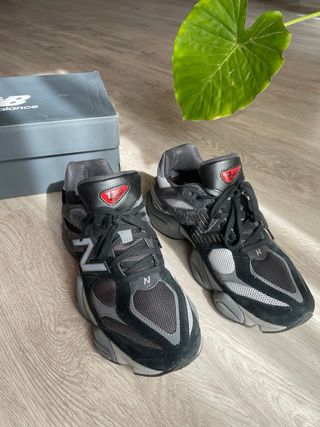 New Balance 9060 Negro/Gris