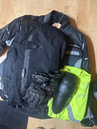 Trajes Moto EVO Talla M Hombre y L Mujer
