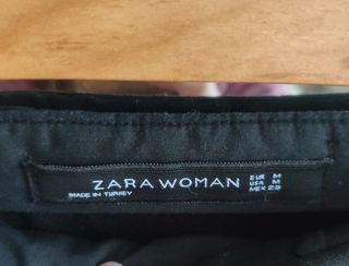 Falda tubo ZARA cremalleras total look negro falda