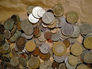 Lote de Monedas Coleccionables de todo el mundo 