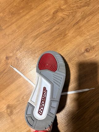 Jordan Legacy 312 Rojo/Blanco