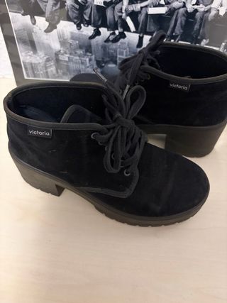 Botines Victoria Negros Talla 37