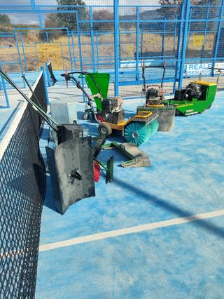 Maquinaria Mantenimiento Pistas Pádel