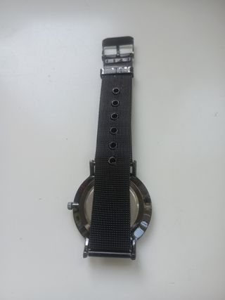 Reloj Geneva Clásico Negro con Correa Malla