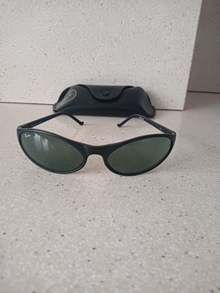  Ray-Ban Americanas originales con su Funda.