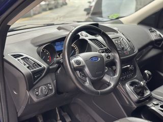 Ford Kuga 1.6 150 cv Titanium año 2014