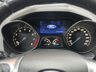 Ford Kuga 1.6 150 cv Titanium año 2014