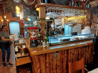 Traspaso local restaurante calle Méndez Álvaro