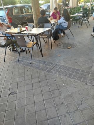 Traspaso local restaurante calle Méndez Álvaro