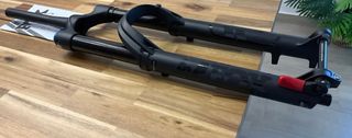 Horquilla Fox 38 Rhythm 180mm E-Bike