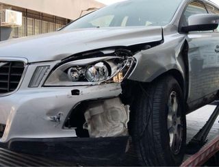 XC60 FWD D3 2.0 TDi DPF 136 Drive 20V 136 cv