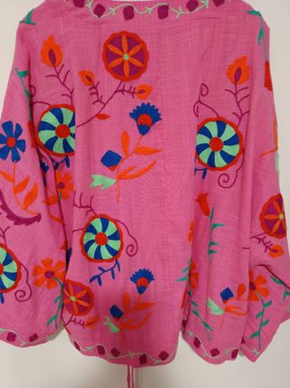Kaftán Zara bordado. Talla XS/S