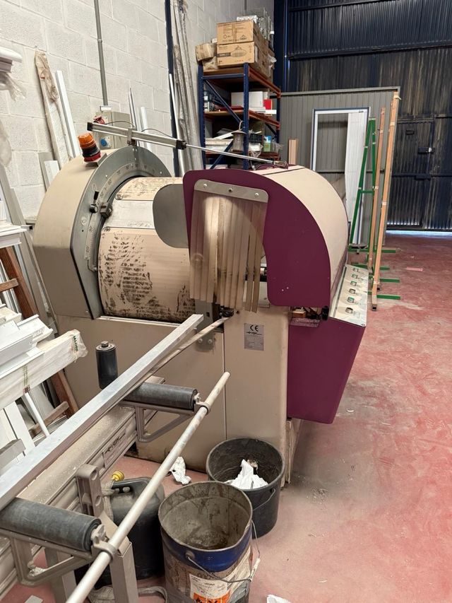 Maquinaria industrial de carpinteria metalicametál