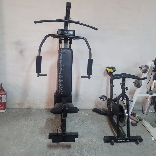Máquina de musculación Proaction