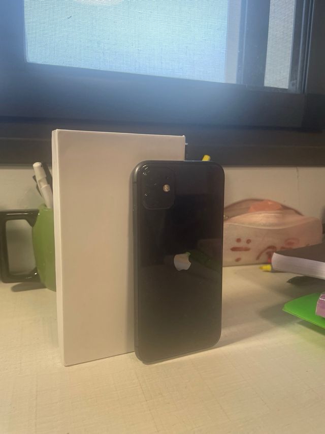 iPhone 11 64GB