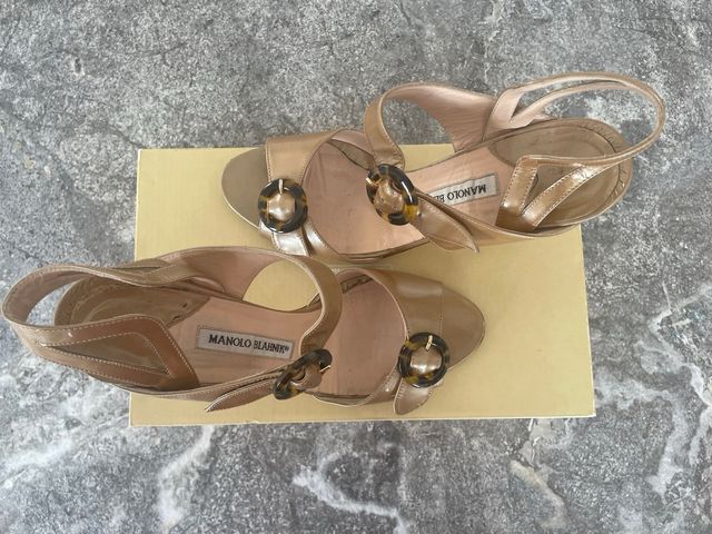 Sandalias Manolo Blahnik Doradas Hebilla Tortoise