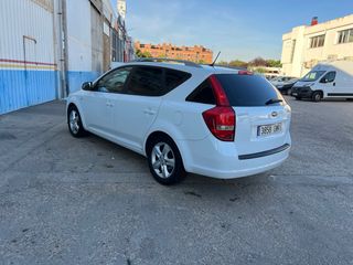 KIA Ceed 2010