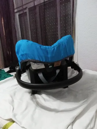 Maxi Coche Bebé Chicco Azul. Entrega en domicilio.