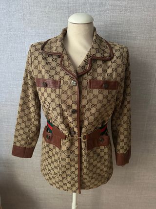 Chaqueta Gucci GG Monogram Marrón y Beige