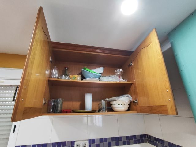 Muebles de cocina madera y fregadero inox +2puerts