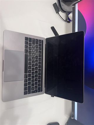 MacBook Pro A1706 13 Touch Bar 2016