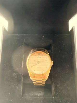 Reloj Lotus Dorado